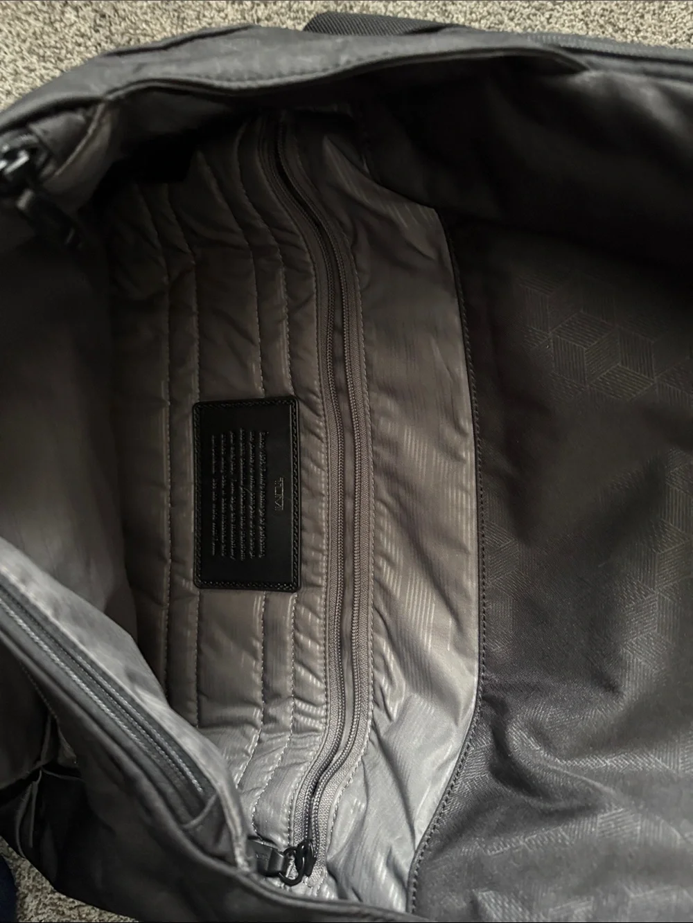 Tumi versatile black